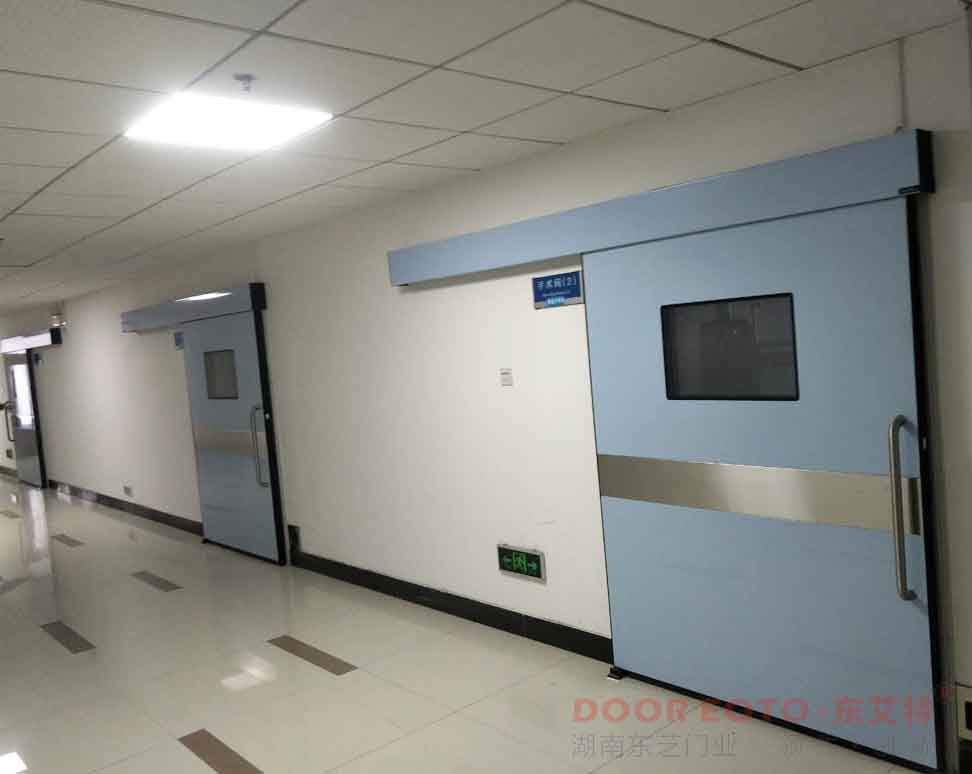 �t(y��)�Ú����T33